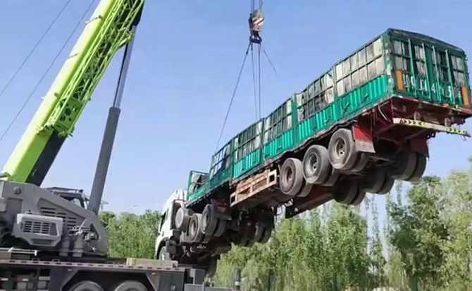 扬中道路脱困救援案例
